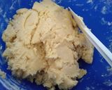 Foto langkah ke 2 dari resep Nastar keju lumer tanpa mixer.