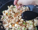 Foto langkah ke 6 dari resep 316. Nasi Goreng Keluarga.