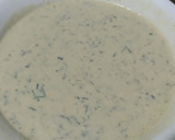 Foto del paso 1 de la receta: Salsa "tártara" a mi manera🌿🧅🥑🥯🥙🥪🥚