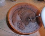 Φωτογραφία βήματος 8 της συνταγής Muffins διπλής σοκολάτας για...τριπλή απόλαυση!