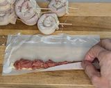 A picture of step 4 of ★ Lollipop spring rolls ★.