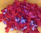 Foto del paso 1 de la receta: Salsa criolla fusión pebre