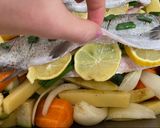 Pisztráng zöldségágyon 🐟🍋🥕🧅🥔🥒 recept fázis 5 fotója