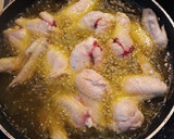 Foto del paso 2 de la receta: Alitas de pollo fritas y crujientes