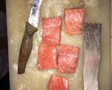 Foto langkah ke 1 dari resep Salmon teriyaki donburi.