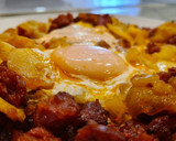 Foto del paso 4 de la receta: Huevos rotos con chorizo