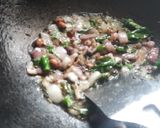 A picture of step 3 of Nagpur style Batata poha with kadhi.