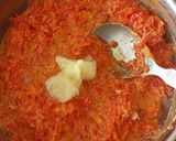 A picture of step 4 of Gazar ka Halwa.
