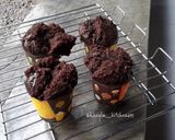 Foto langkah ke 4 dari resep Eggless Cup Cake Coklat Lembut.