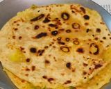 A picture of step 3 of Tasty 😋aloo Paratha from North India 🥔.