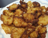 Foto del paso 8 de la receta: Buñuelos de merluza y langostinos
