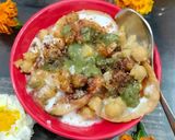 A picture of step 5 of Chole Papdi Chaat.