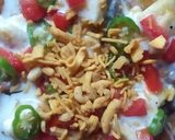 A picture of step 10 of Samosa chat.