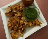 A picture of step 6 of Onion Pakodas.
