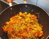 Zöldséges tészta ázsiai ízvilággal recept fázis 5 fotója