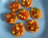 બિસ્કિટ પિઝા (Biscuit Pizza Recipe In Gujarati) રેસીપી સ્ટેપ3ફોટો