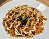 รูปขั้นตอนการทำที่ 5 ของ Okonomiyaki โอโคโนมิยากิแบบผสมแป้งเอง (พิซซ่าญี่ปุ่น)