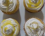 A picture of step 18 of Lime Meringue Cupcakes.