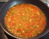 Foto del paso 1 de la receta Tagliatelle en salsa de sofrito con mejillones y gulas
