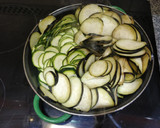 Foto del paso 3 de la receta: Lubina a la Sal con verduras