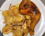 Foto del paso 7 de la receta: Pollo asado al vino y salsa de soja con patatas