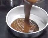 A picture of step 6 of Chocolate overloaded cake.