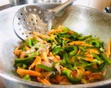 A picture of step 2 of Mix pulao.