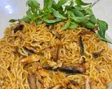 Foto langkah ke 4 dari resep Mie Ikan Laut Pedas.