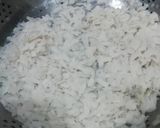 A picture of step 2 of Aval Payasam.