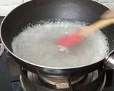 A picture of step 3 of Bombay Karachi Halwa.