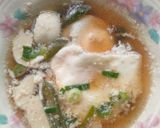 Foto langkah ke 3 dari resep Sup Bening Telur Bakso Ikan.