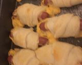 A picture of step 1 of Chili dog bake.