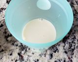 Foto del paso 1 de la receta: Batido de banana con helado, bizcocho y leche