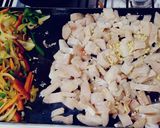 Foto del paso 3 de la receta: Pescado salteado de verduras