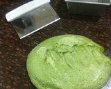 A picture of step 4 of Spinach Cheese Garlic Babak.