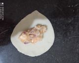 A picture of step 6 of Prawns Rissois.