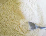 Foto del paso 1 de la receta: Escones de queso con aceite