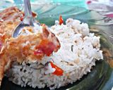 Foto langkah ke 4 dari resep Nasi Jeruk Telur Penyet Sambal Bawang.