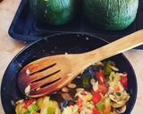 Foto del paso 3 de la receta: Zucchinis Rellenos de verdura y Queso!! Grez