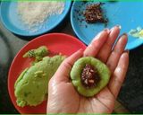 A picture of step 6 of Paan coconut ladoo.