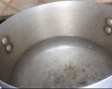 A picture of step 1 of Bandashen Gurasa.