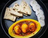A picture of step 8 of Goan Egg Vindaloo.