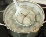 Foto langkah ke 8 dari resep Bakso Daging Sapi Devina Hermawan.