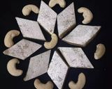 કાજુ કતરી (Kaju Katri Recipe In Gujarati) રેસીપી સ્ટેપ6ફોટો