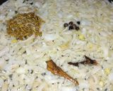 A picture of step 5 of Egg Khagena.