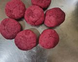 A picture of step 3 of Beetroot puri.