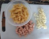 Foto langkah ke 2 dari resep Fusilli Carbonara tiga bahan.