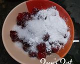 A picture of step 3 of Cherry Tarts.