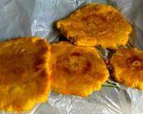 Foto del paso 10 de la receta: Huevos hawaianos con patacones de la tierra!