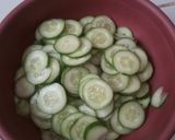 Foto langkah ke 1 dari resep Tumis timun.